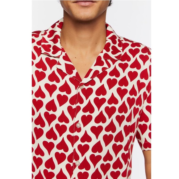 MENS HEART PRINT VALENTINES SHORT SLEEVE SHIRT - Picture 2 of 8